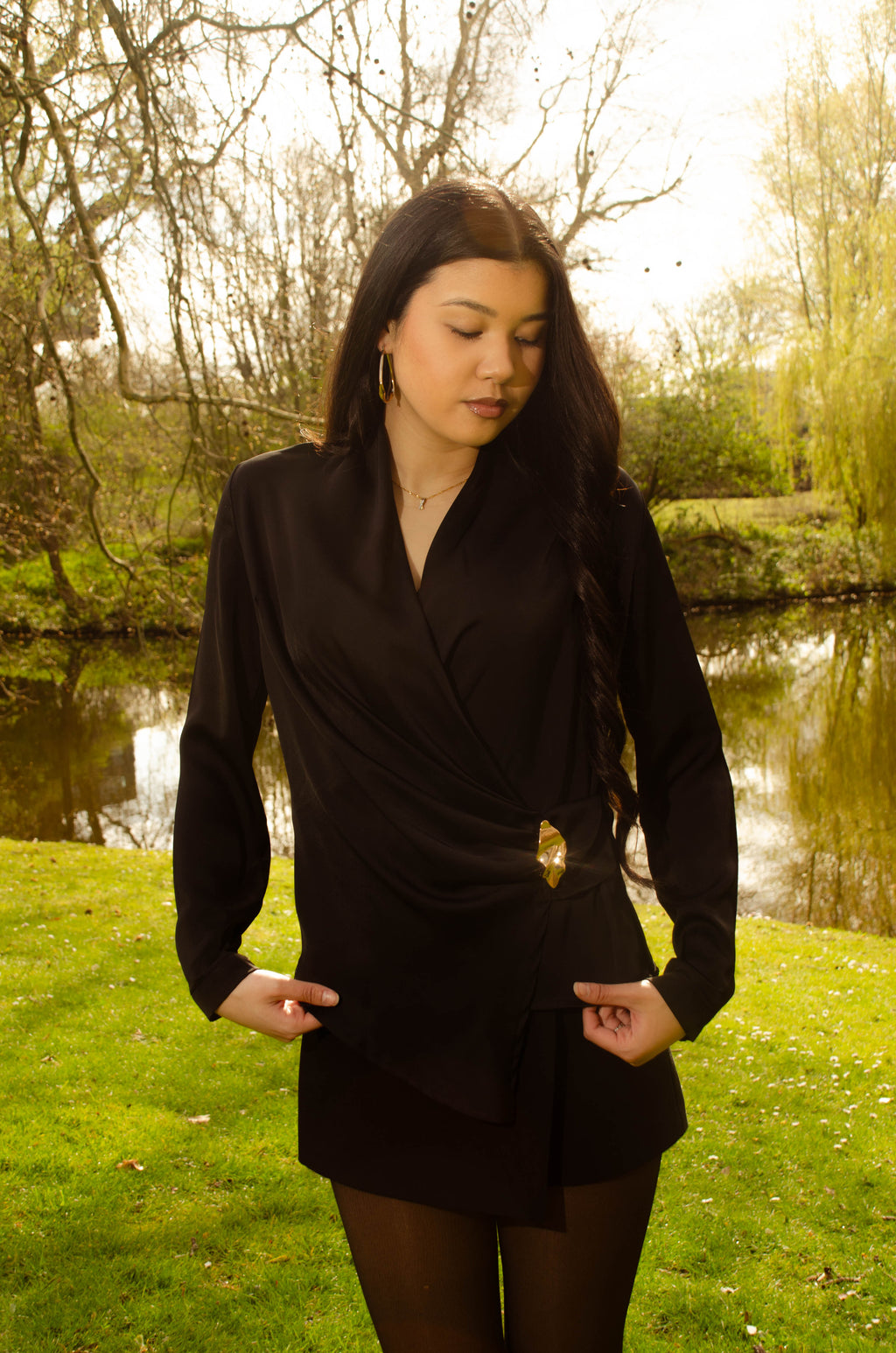 Alya - Black top