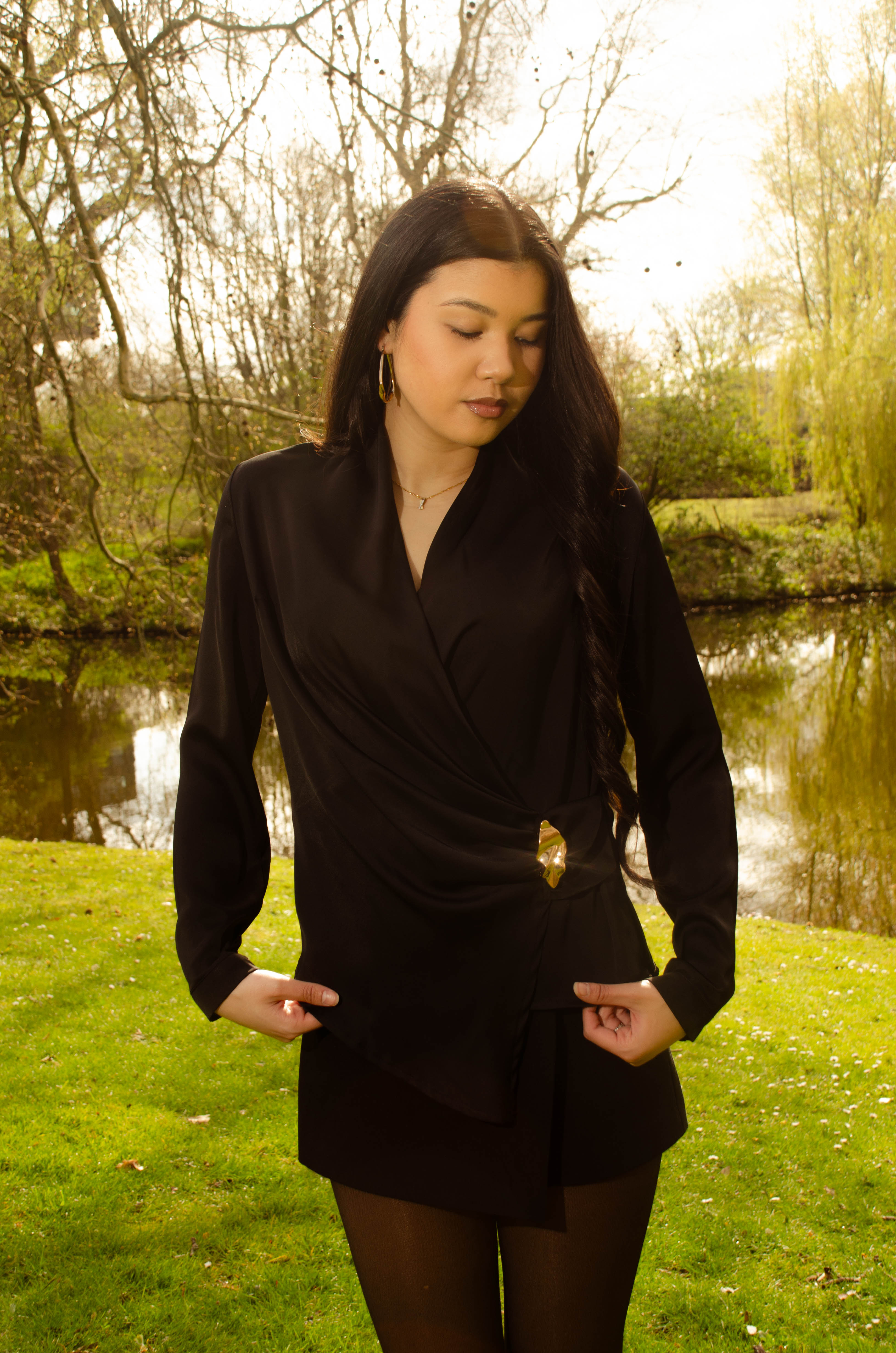 Alya - Black top